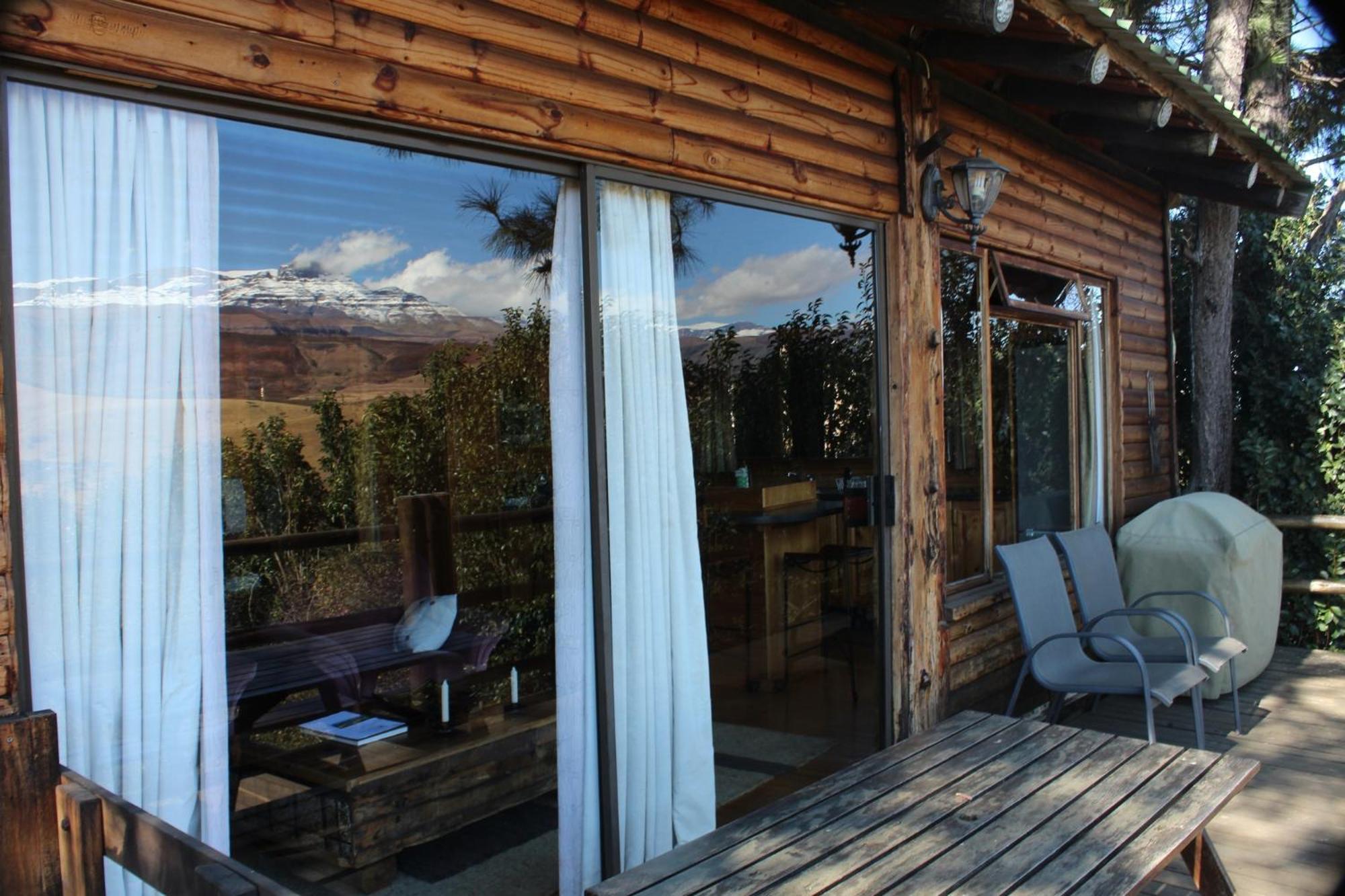 Champagne Valley Treks, Trips And Trailsヴィラ エクステリア 写真